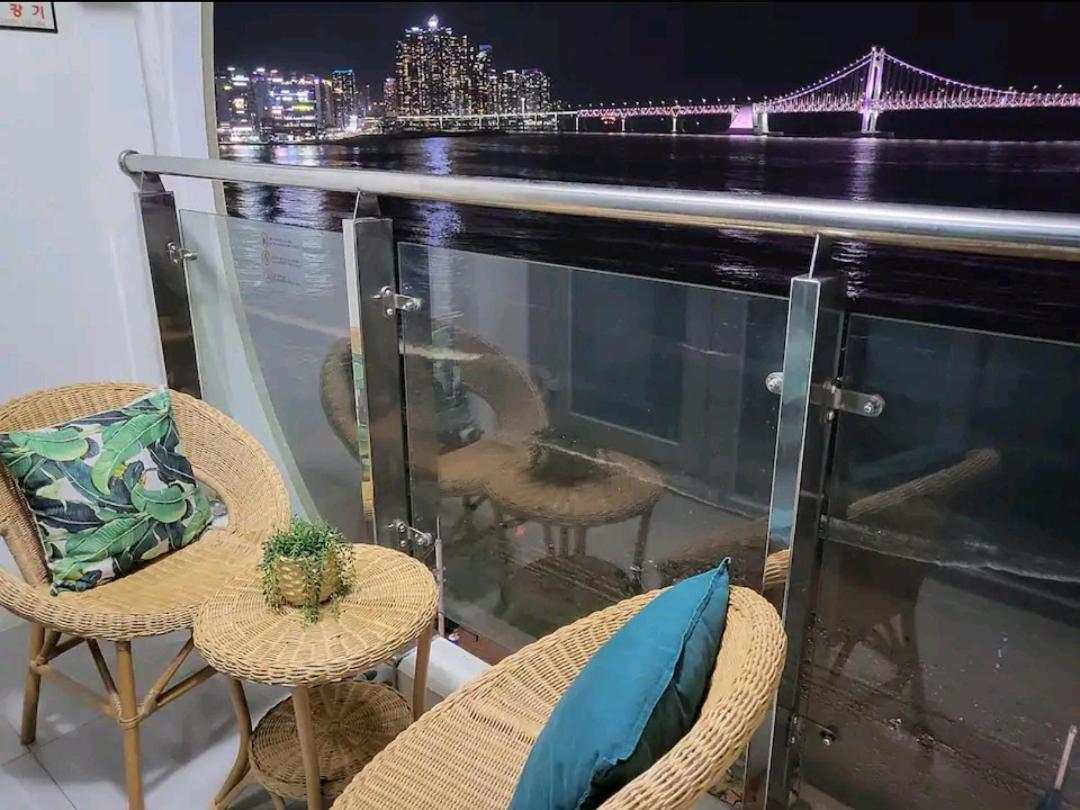 Gwangalli Grand Terrace Ocean View Busan Ngoại thất bức ảnh